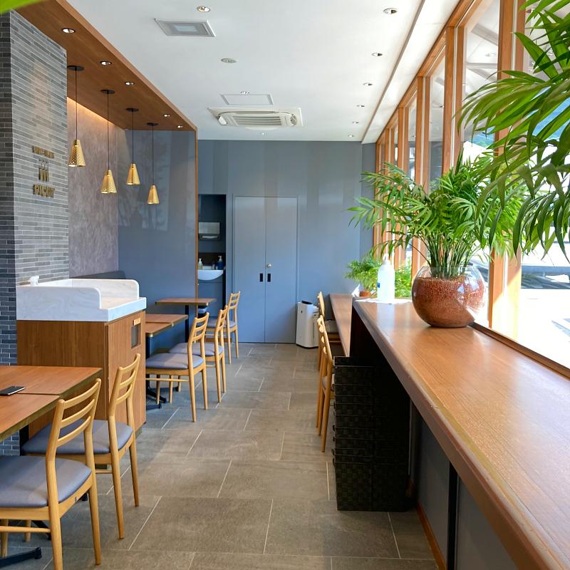 ピコット PICOT 店内