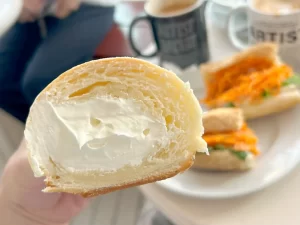 ARTIST BAKERY 安国店（아티스트베이커리 안국점）