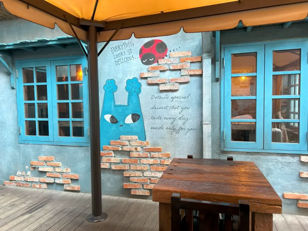 Dotori 新龍山店（도토리 신용산점）