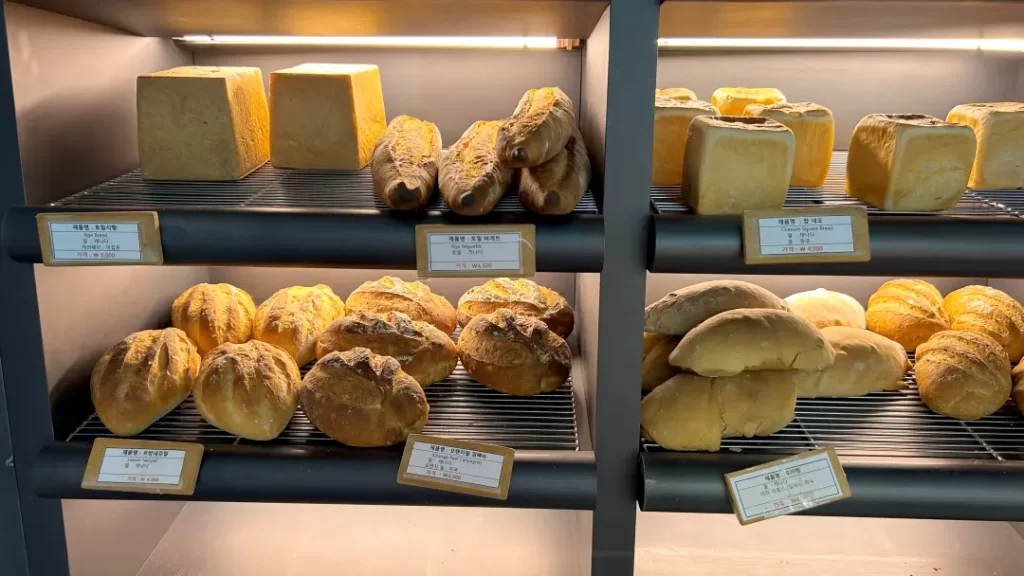 Maybell bakery（베이커리 오월의종）梨泰院