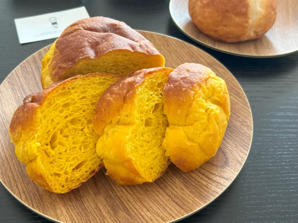 やわらかかぼちゃパン / 繁邦(恵比寿)