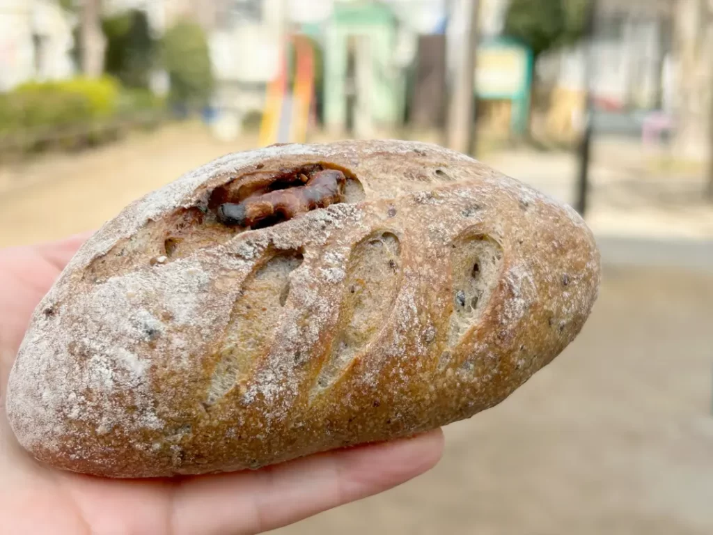 黒五穀のパン/BAKERY SASA(笹塚)