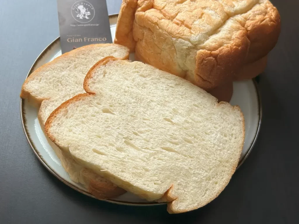 空飛ぶ食パン/Gian Franco(ジャンフランコ)用賀