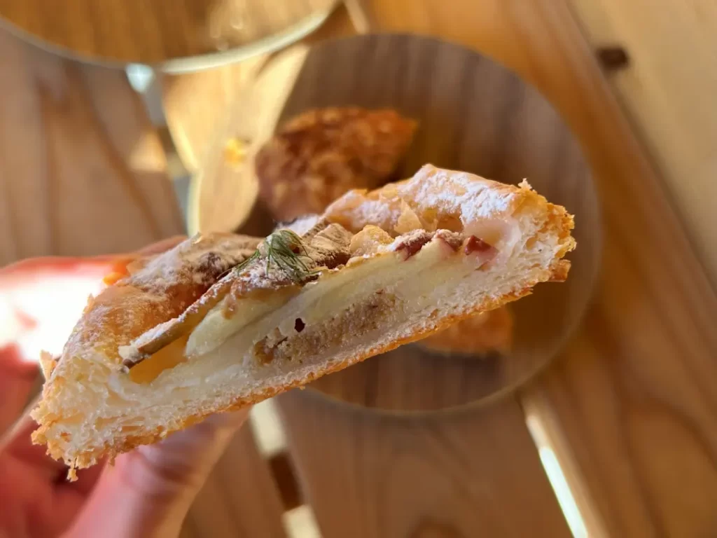 サクサク!焼きりんごクロワッサン/政次郎のパン(群馬県前橋市)