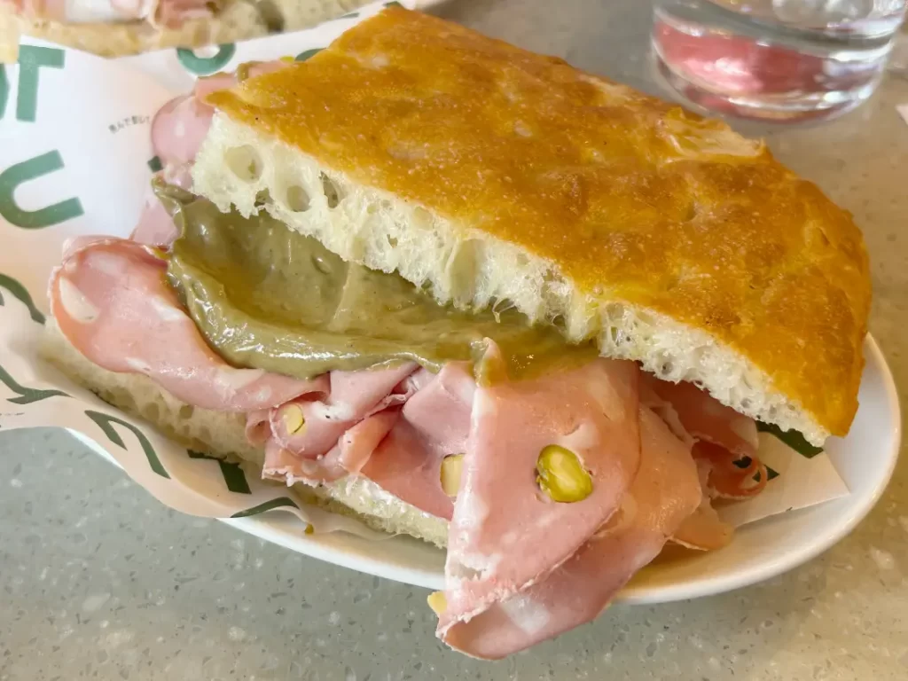 TUTU / フォカッチャ(学芸大学駅)