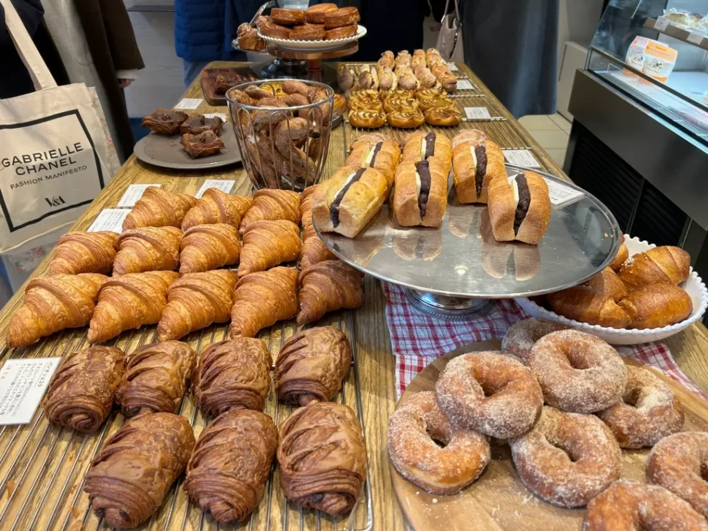 セテュヌ ボンニデー 自由が丘店